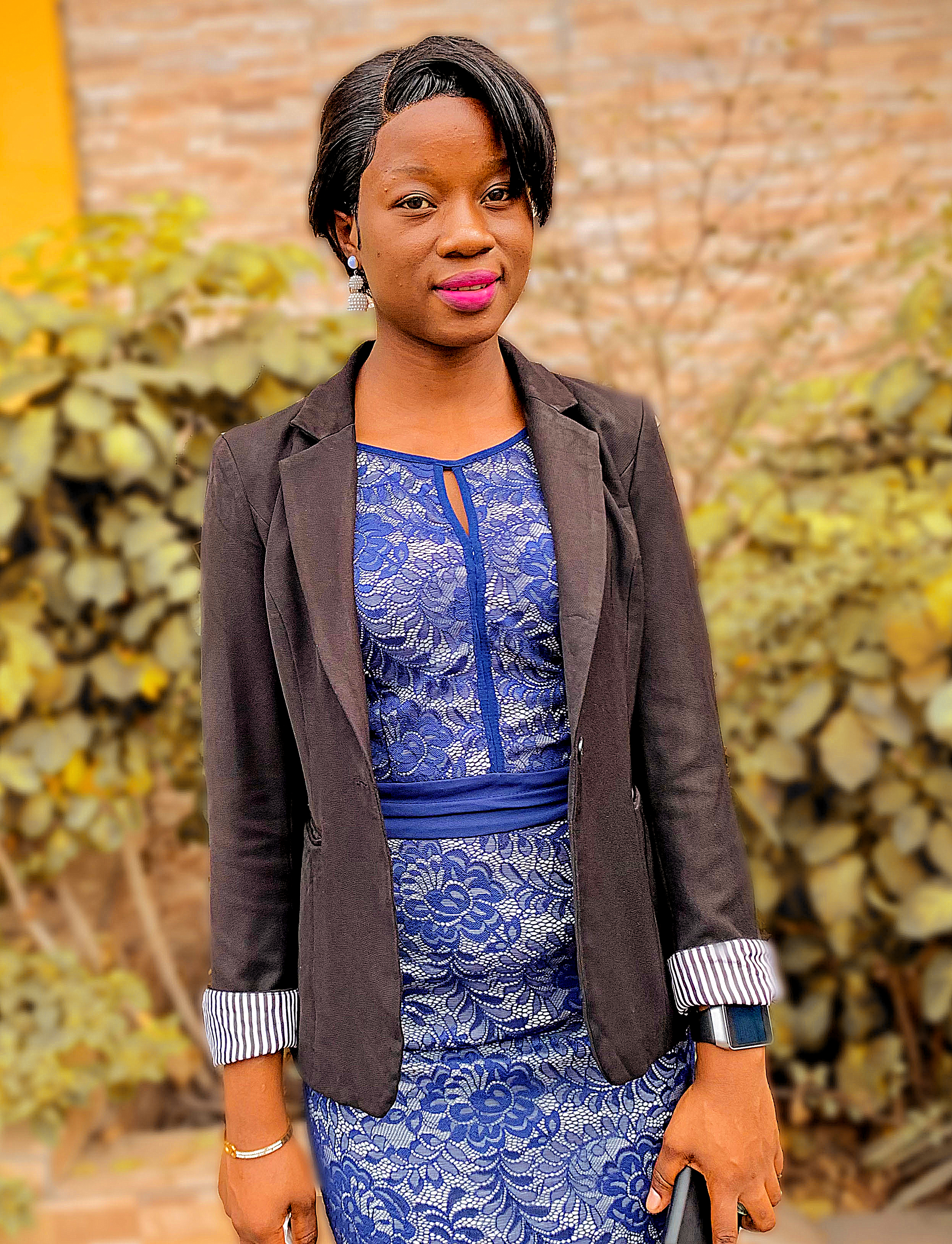 Ir MAUWA Claire